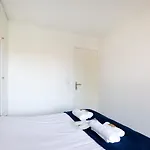 Le Maxi Moi Yourhosthelper Lägenhet